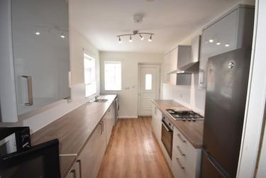 3 bed flat, Stratford Grove West, Jesmond Vale, Newcastle, NE65BB - Image 1